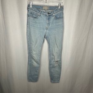 Everlane Light‎ Wash Distressed Boyfriend Jeans